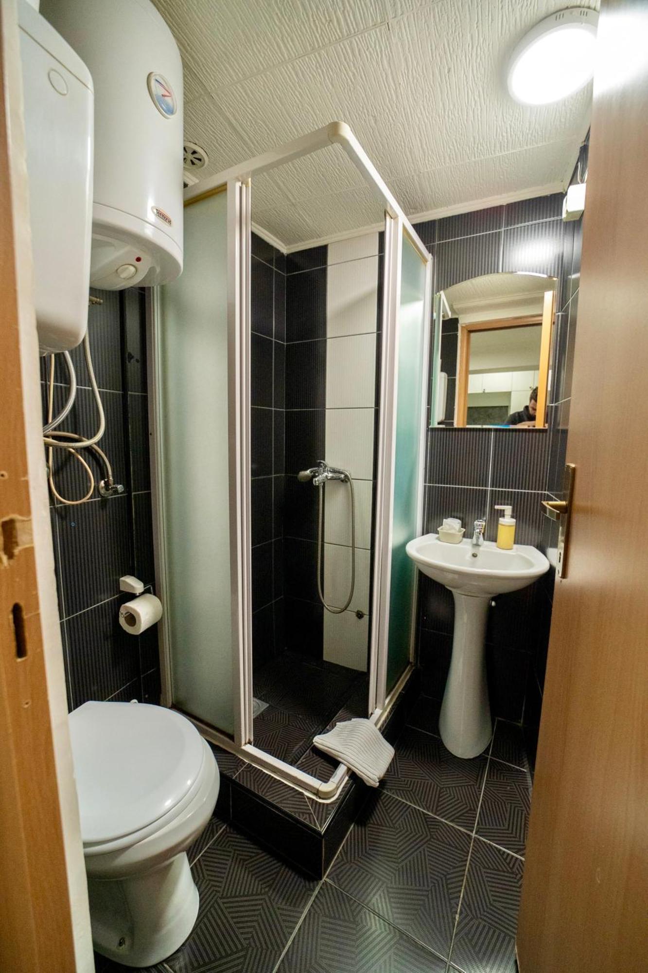 Apartmani Aleksandra U Centru Grada Kragujevac Exteriér fotografie