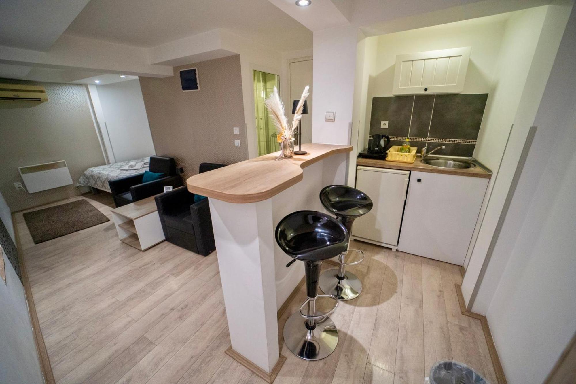 Apartmani Aleksandra U Centru Grada Kragujevac Exteriér fotografie