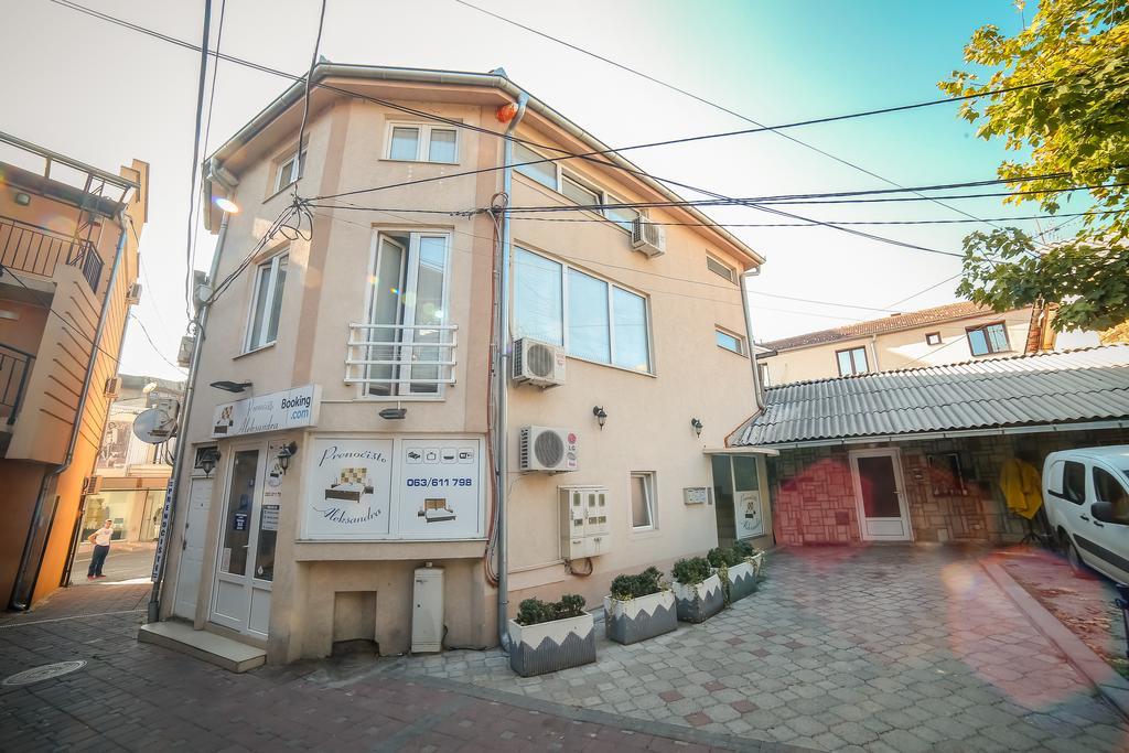 Apartmani Aleksandra U Centru Grada Kragujevac Exteriér fotografie